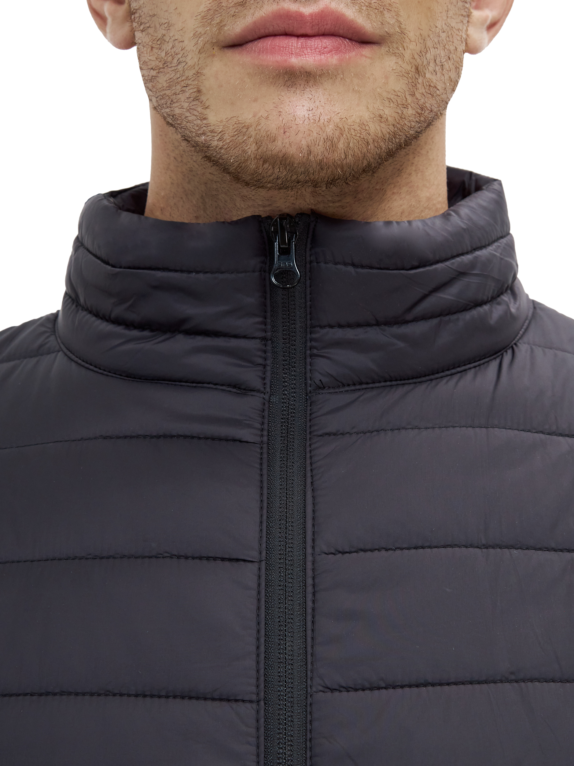 Куртка ДЕМИ стеганая, черный